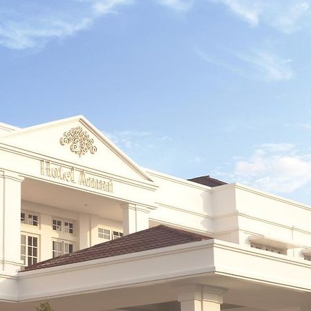 Hotel Ammi Cepu Esterno foto