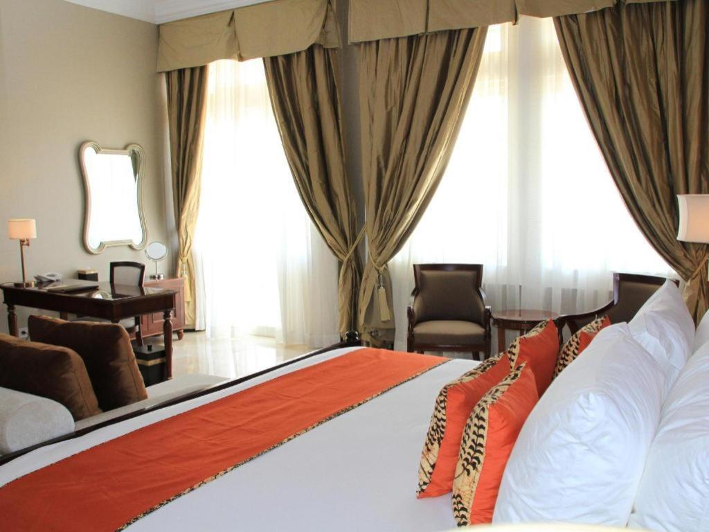 Hotel Ammi Cepu Esterno foto